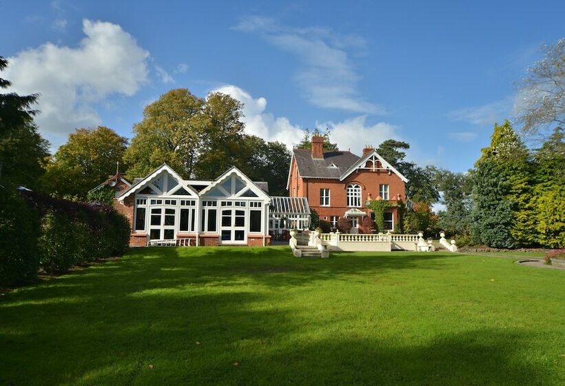 Пансион Glenmore Manor Guesthouse