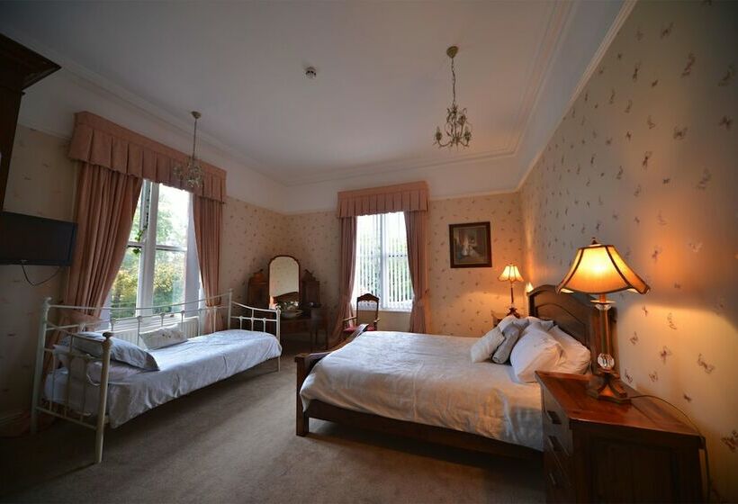 Пансион Glenmore Manor Guesthouse