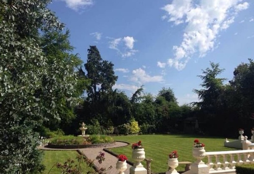 Пансион Glenmore Manor Guesthouse