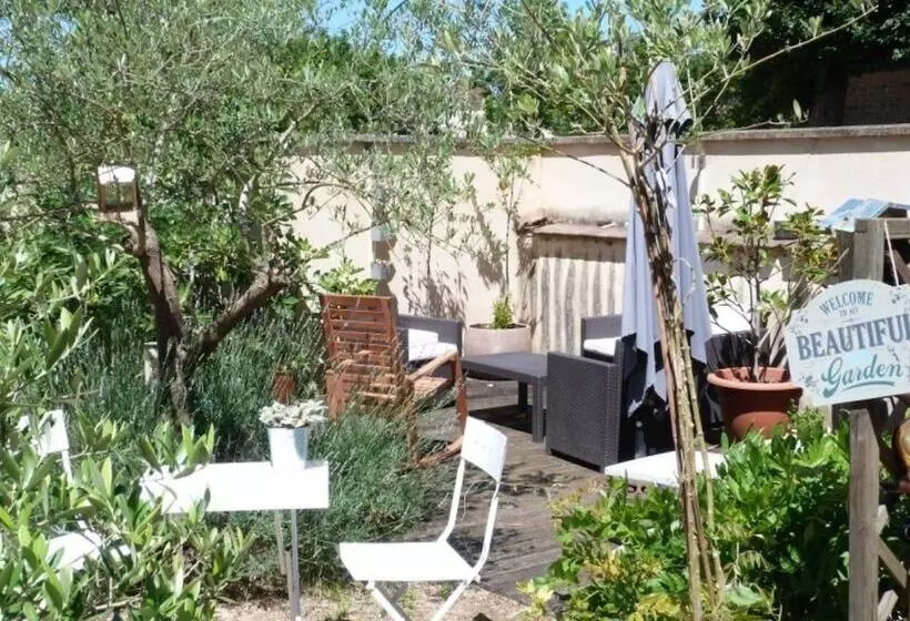 Majatalo Le Clos Des Oliviers