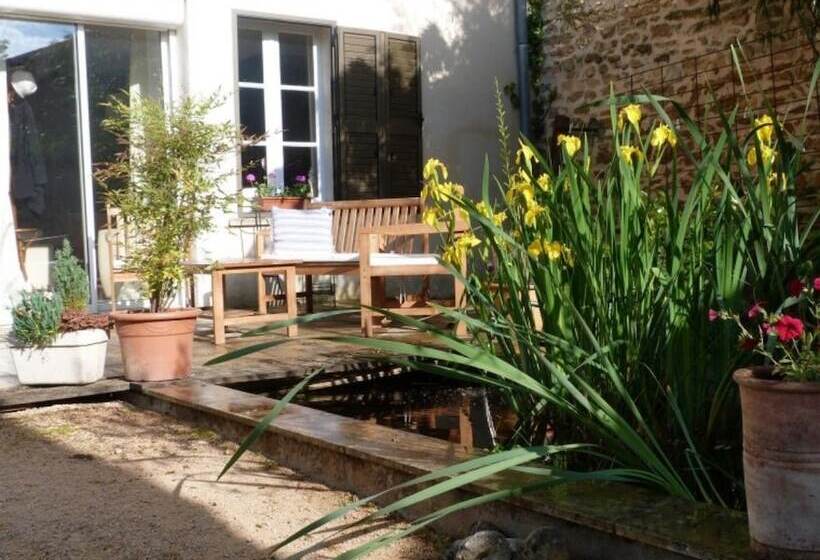 بنسيون Le Clos Des Oliviers