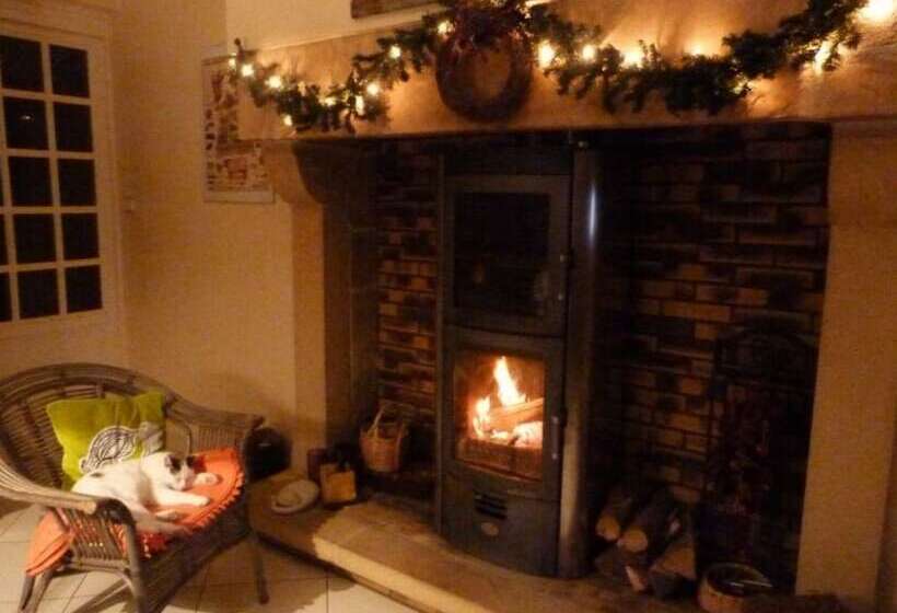 بنسيون Le Clos Des Oliviers