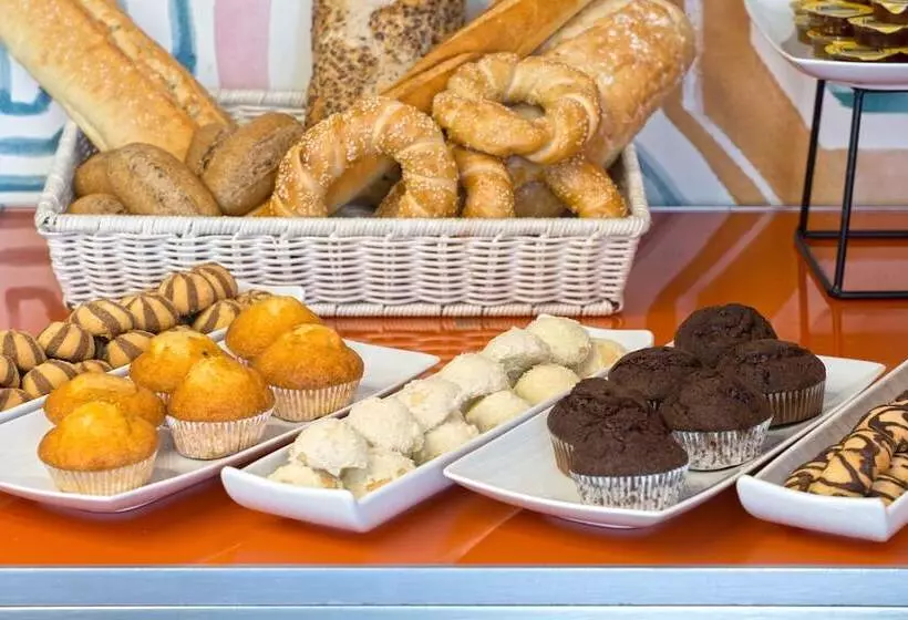 Central Hotel, Trademark Collection By Wyndham