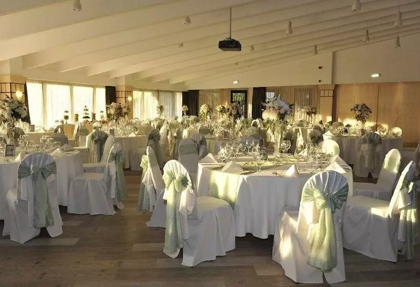 בית מלון כפרי Ensana Bradet