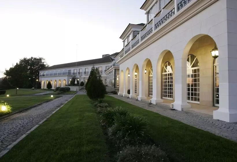 هتل Montebelo Príncipe Perfeito Viseu Garden