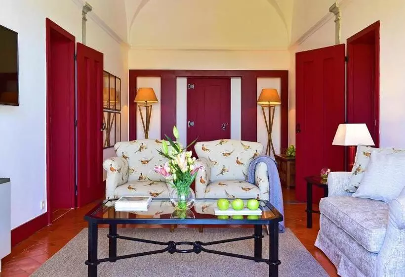 Отель Pousada Convento De Beja