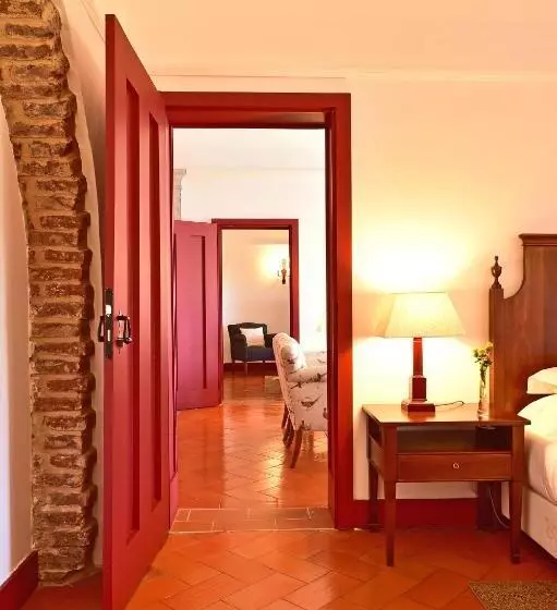 Отель Pousada Convento De Beja