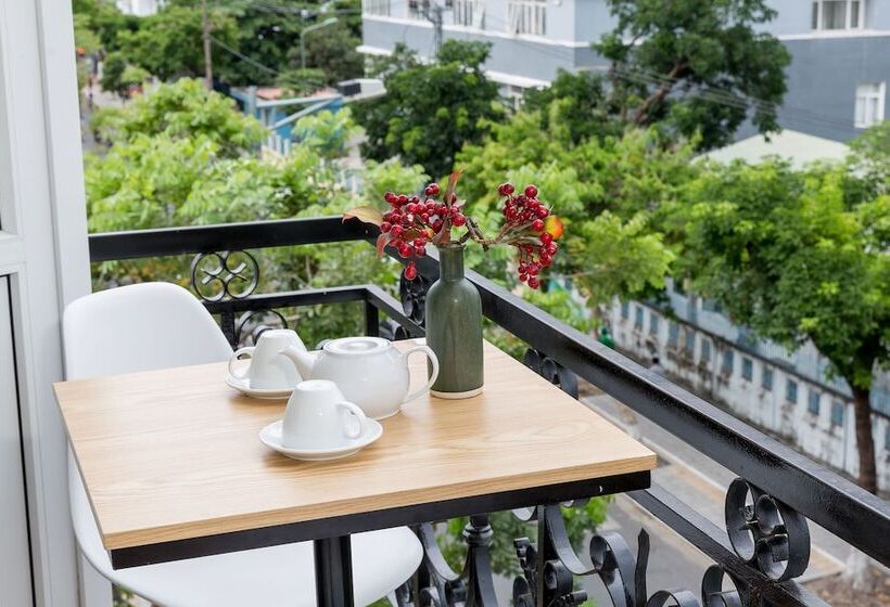 Little Pig Home Hostel