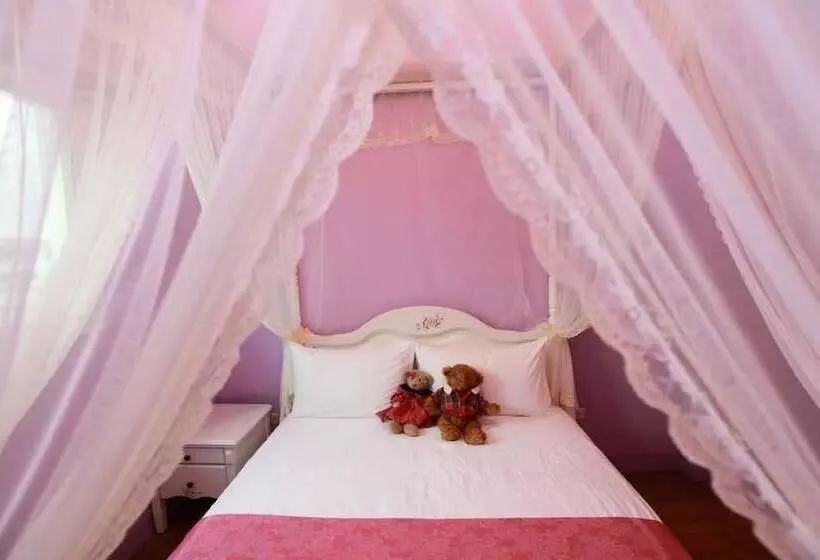 تختخواب و صبحانه Beauty Home Homestay
