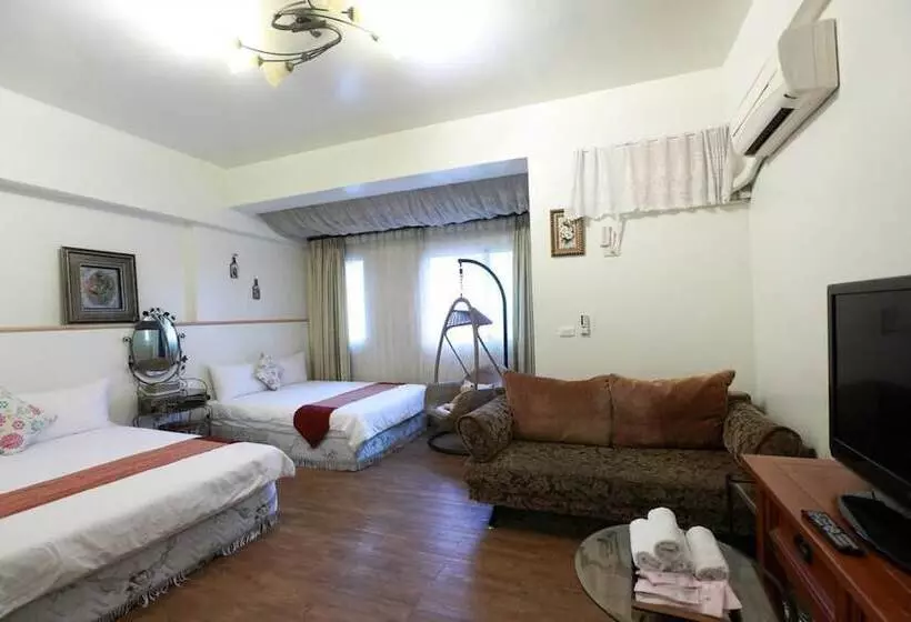 تختخواب و صبحانه Beauty Home Homestay