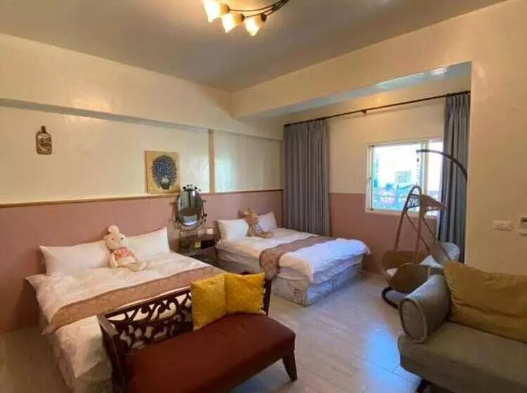 تختخواب و صبحانه Beauty Home Homestay