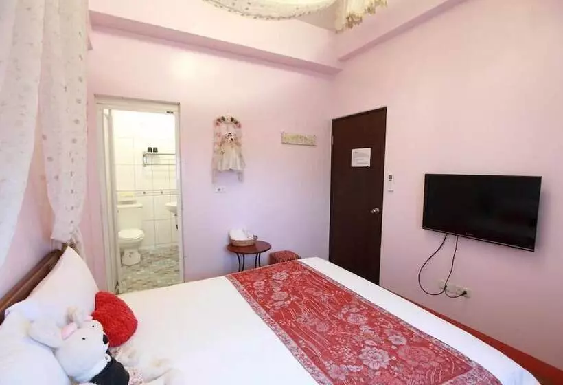 تختخواب و صبحانه Beauty Home Homestay