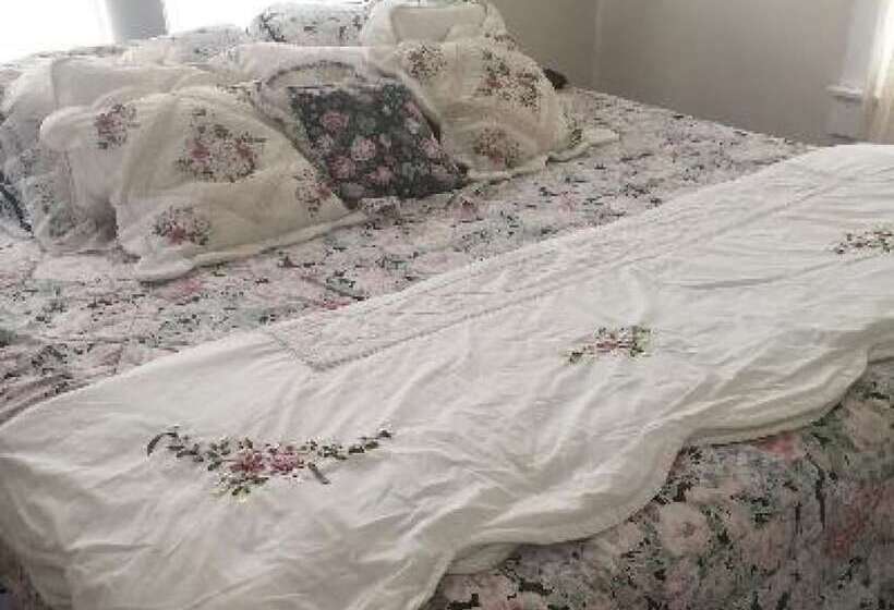 مبيت وإفطار Music Garden Mansion