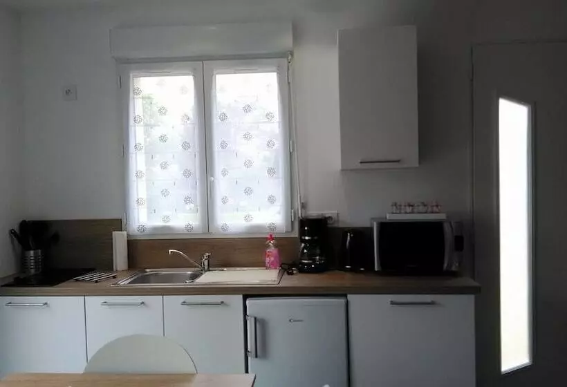 Aamiaismajoitus (B&B) Suite Familiale De Louane