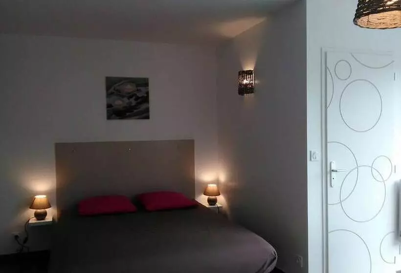 Aamiaismajoitus (B&B) Suite Familiale De Louane