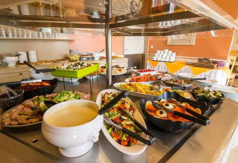 Hotelli Aec Village Vacances   Les Cèdres