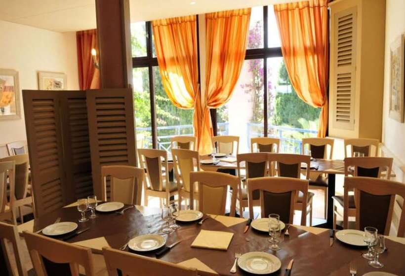 בית מלון כפרי Aec Village Vacances   Les Cèdres