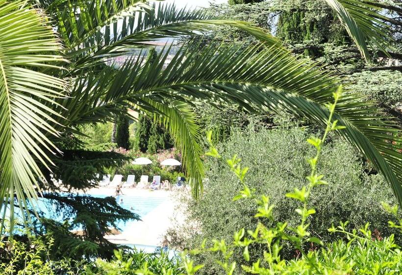 בית מלון כפרי Aec Village Vacances   Les Cèdres