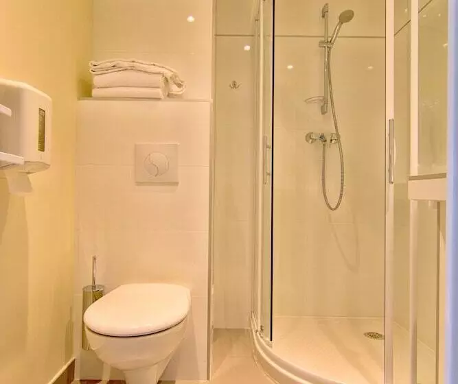 Hotelli Aec Village Vacances   Les Cèdres