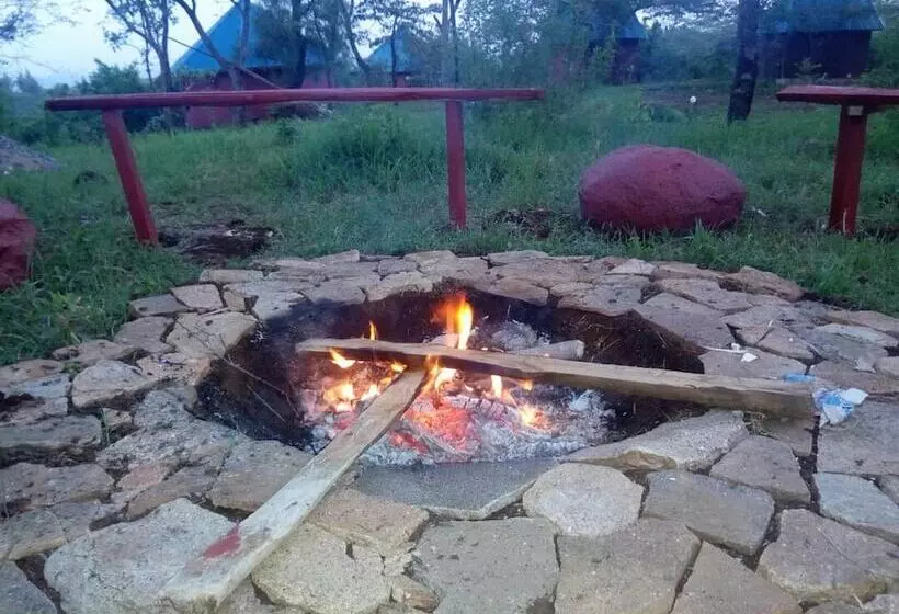 هتل Ancestors Lodge