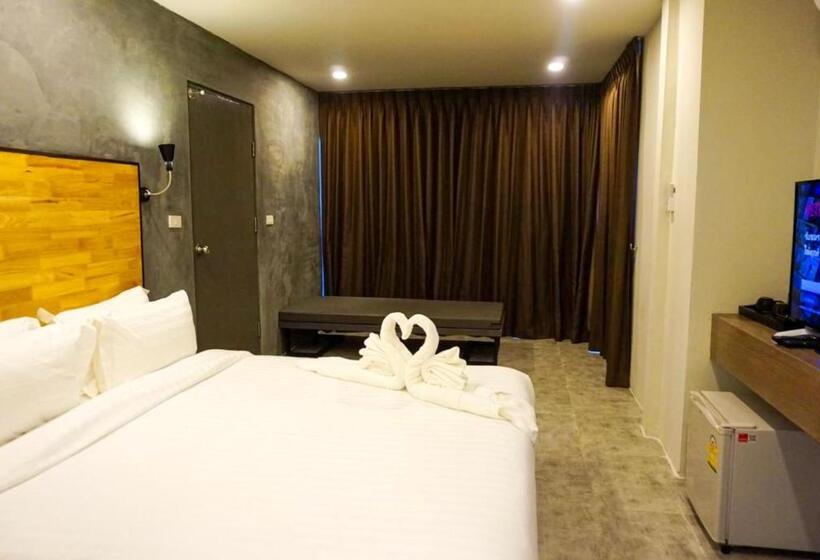 هتل Banyan Resort@rayong