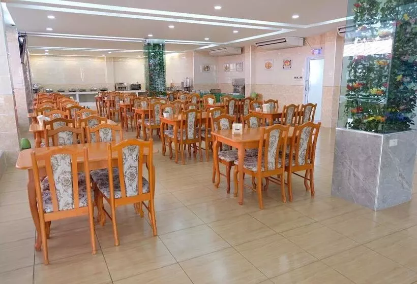 ホテル Chokdee Place