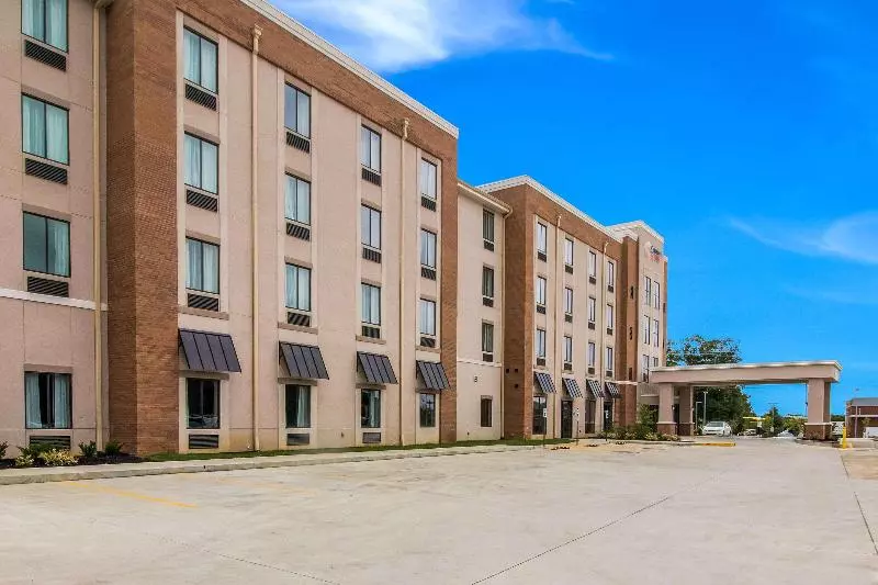 ホテル Comfort Suites