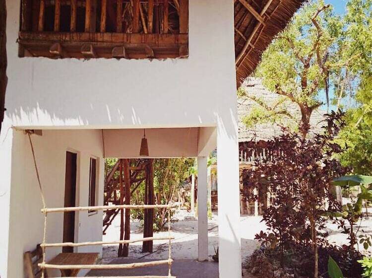 ホテル Tuna Lodge