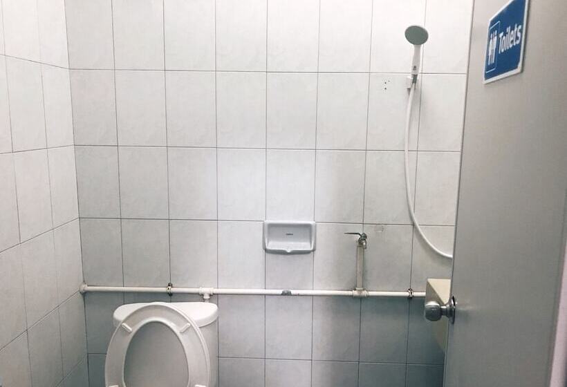 Oppa House Hostel   Adults Only