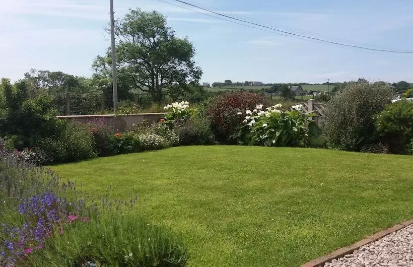 Pen Llyn Bed And Breakfast
