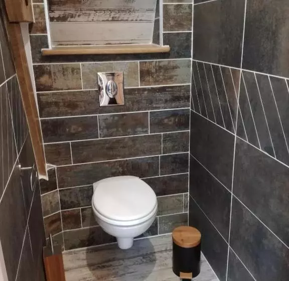 Majatalo Atypiques Confitures, Chambres D Hôtes