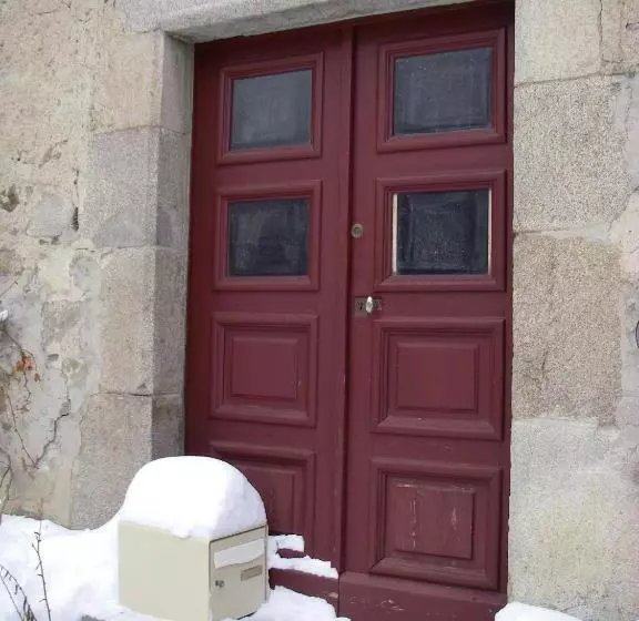 Majatalo La Maison Bleue