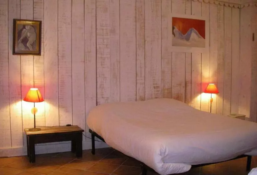 Majatalo La Maison Bleue