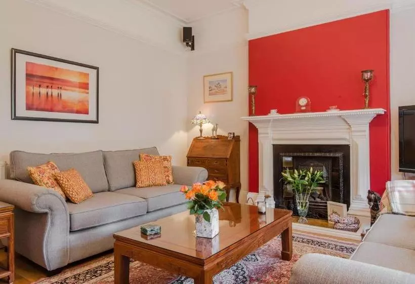 Bed and Breakfast Cheriton Guesthouse