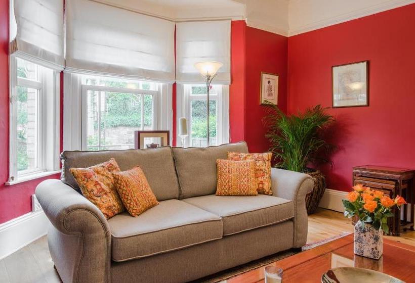 ベッドアンドブレックファースト Cheriton Guesthouse