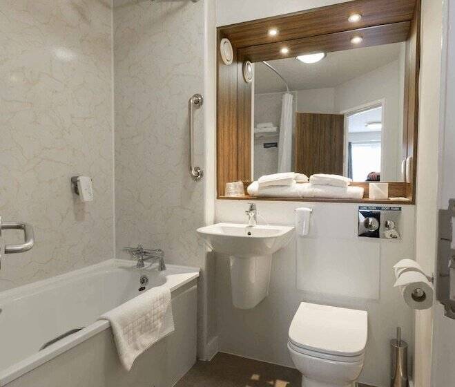 مسافرخانه Starling Cloud