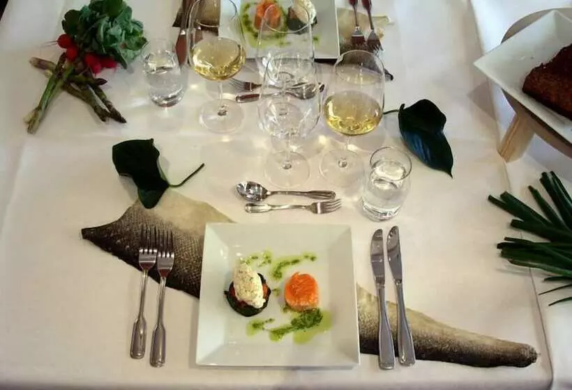 Hotelli Blaxsta Vingård