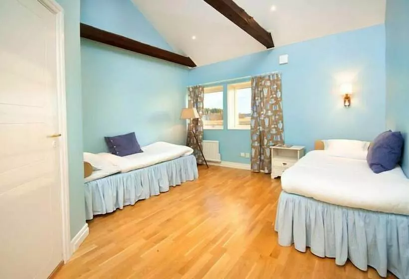 Hotelli Blaxsta Vingård