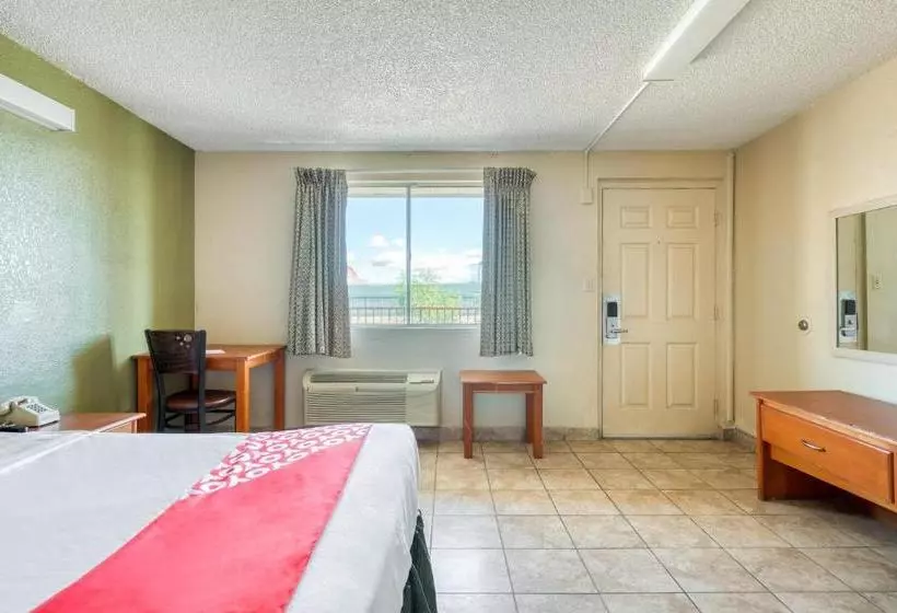 Hotelli Regal Inn