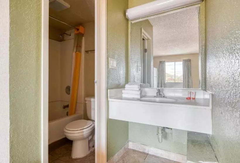Hotelli Regal Inn