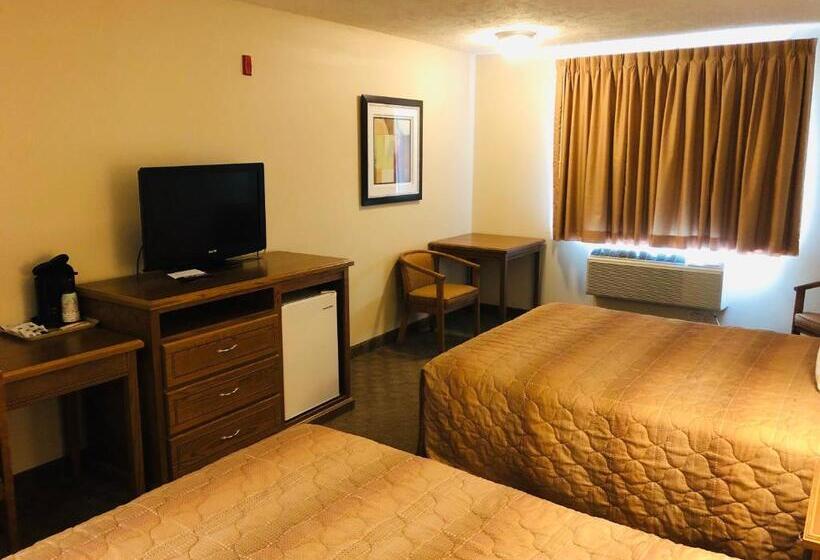 Отель Shenandoah Inn & Suites