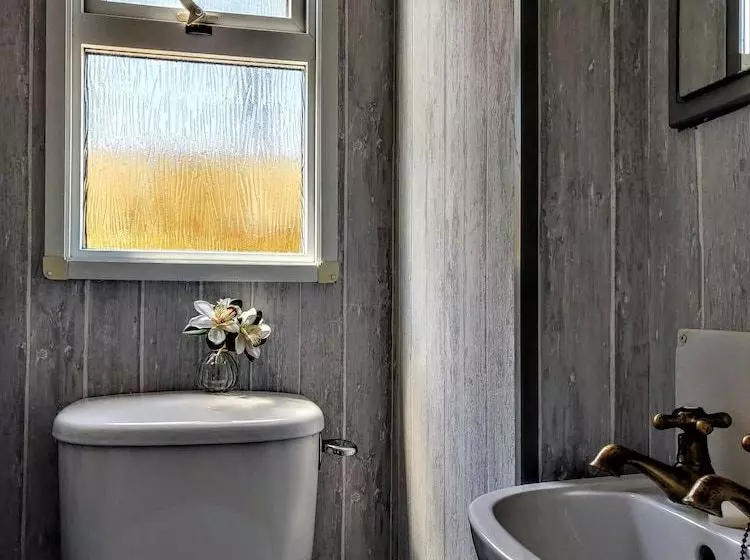 Morans Bed And Breakfast @ Lower Lodge