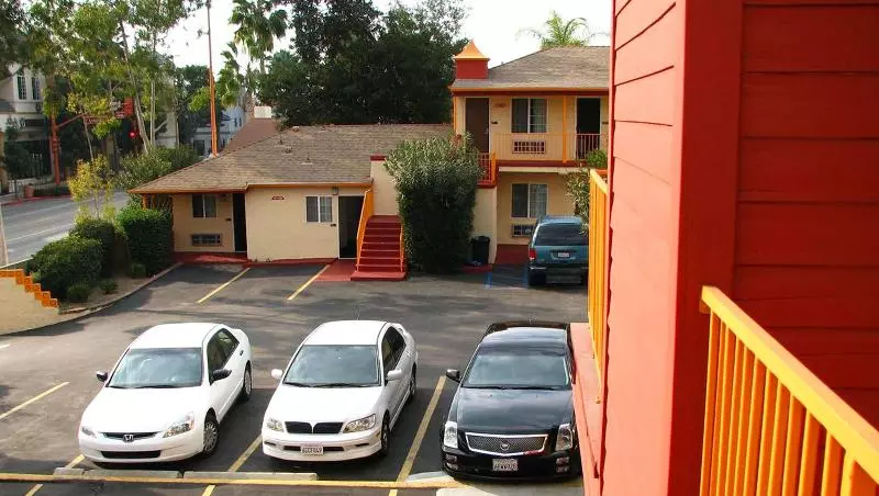 Motel 6 Glendale, Ca – Pasadena Burbank Los Angeles