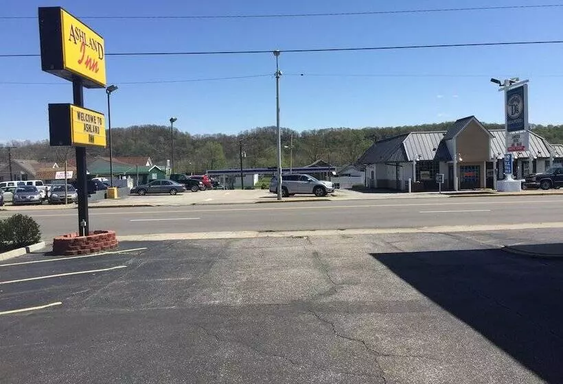 モーテル Ashland Inn