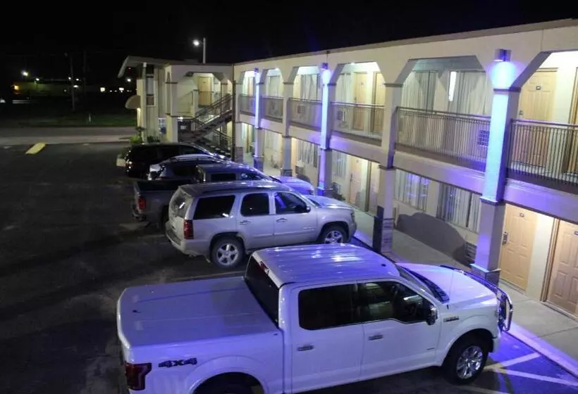 モーテル Hutchinson Inn