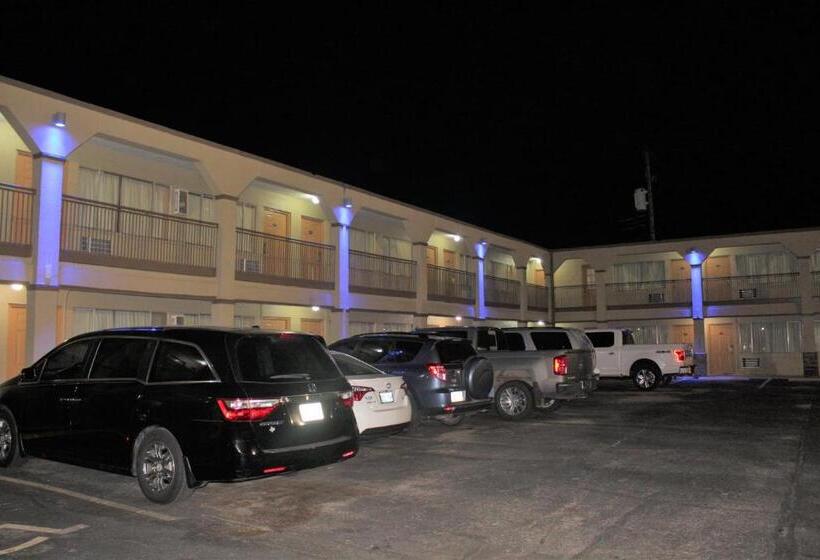 モーテル Hutchinson Inn