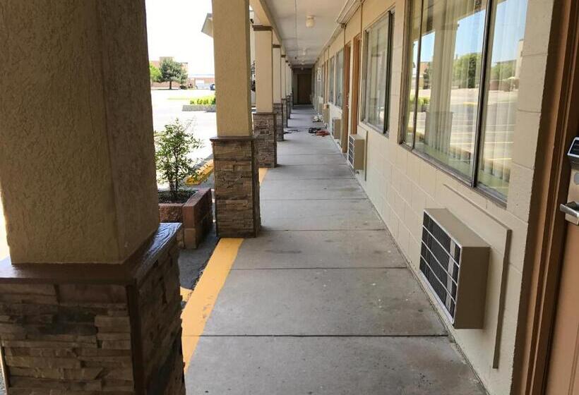 モーテル Hutchinson Inn