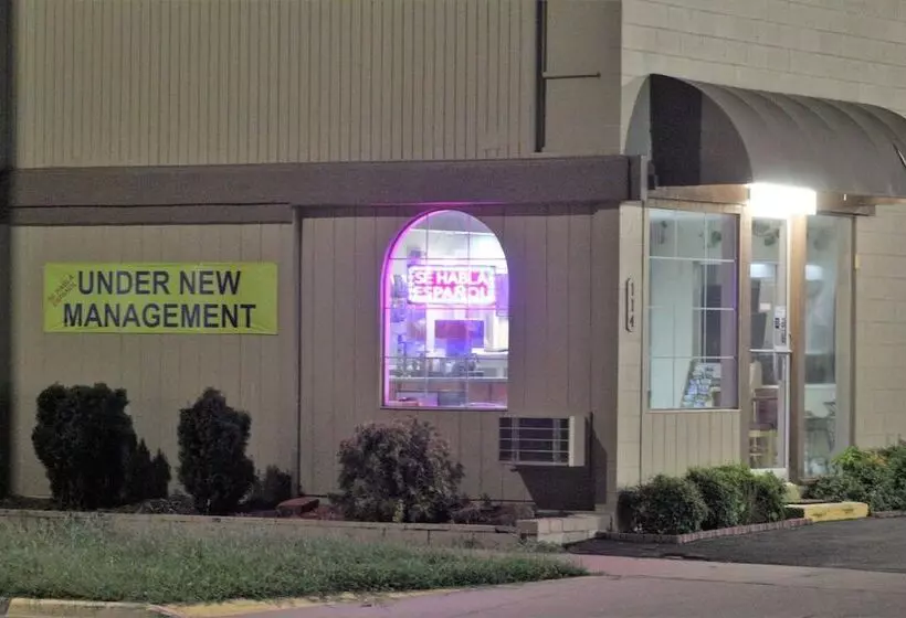 モーテル Hutchinson Inn