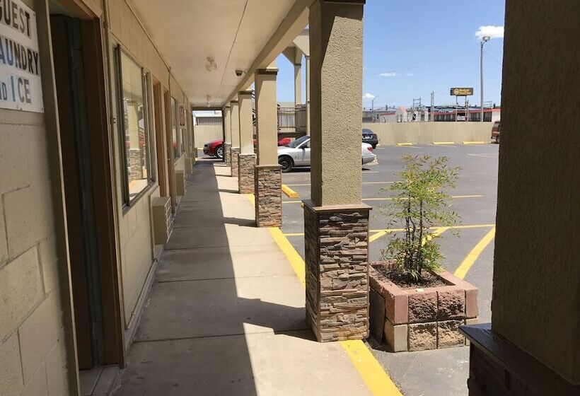 モーテル Hutchinson Inn