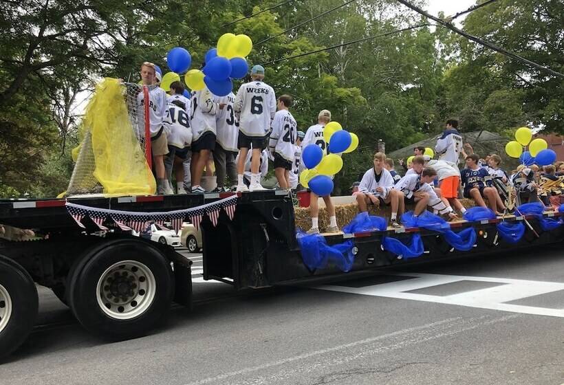 모텔 Skaneateles Inn On 20